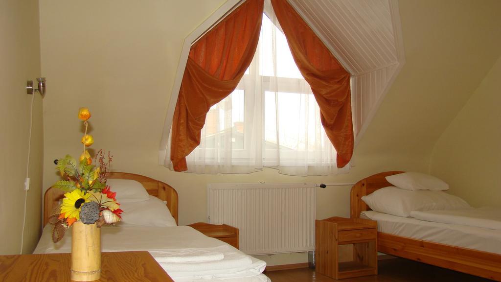 Thermal Apartmanhaz Komárom Buitenkant foto